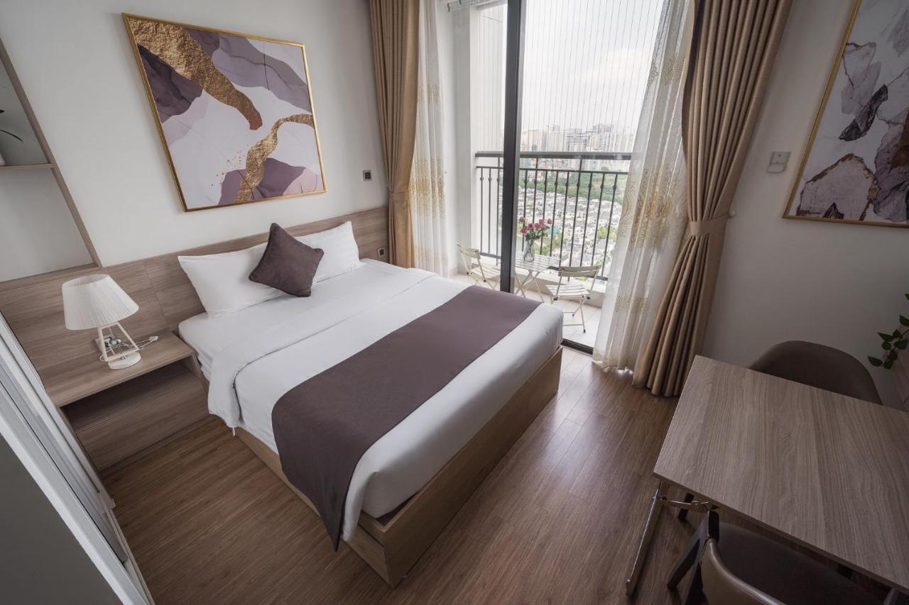 - Vinhomes Bay * Hanoi